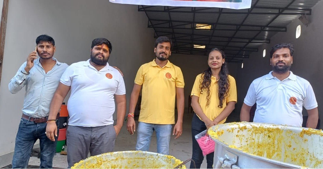 Bhog Distribution Drive — photo 3
